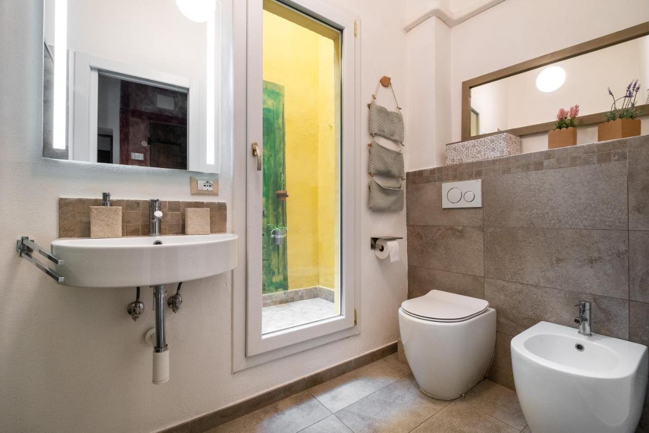 Belle Arti Gallery Garden House Болоня Екстериор снимка